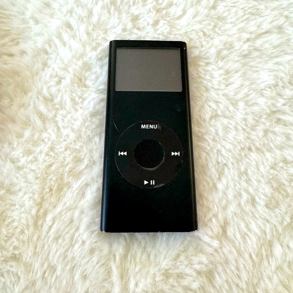 Apple iPod nano 2nd Generation Black (8 GB)